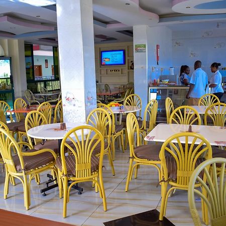 The Joy Hotel Voi Exterior foto